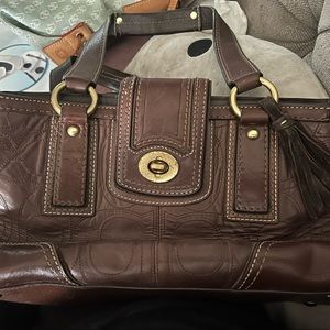 Authentic coach leather bag with pink lining